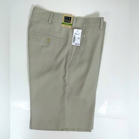 Jos. A. Bank Other - NWT Jos. A. Bank Classic Collection Tailored Fit Chino Dress Shorts‎ Tan 30 X 10